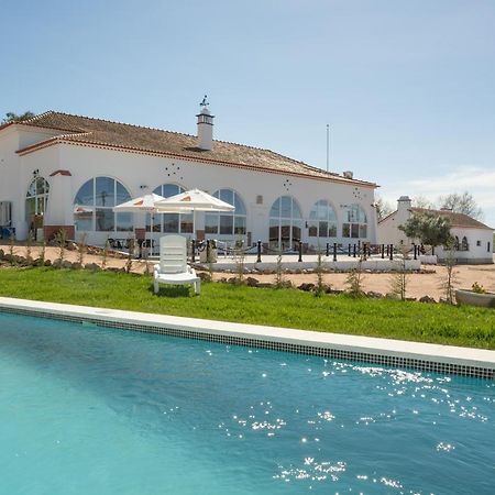 Bed and Breakfast Escola Do Fado Vila Fernando  Esterno foto
