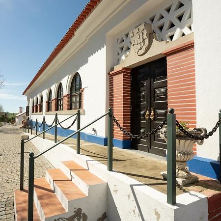Bed and Breakfast Escola Do Fado Vila Fernando  Esterno foto