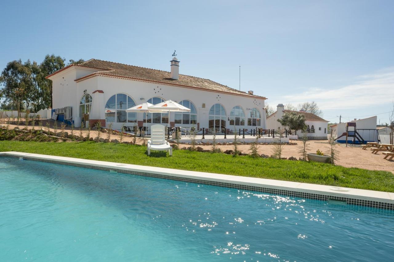 Bed and Breakfast Escola Do Fado Vila Fernando  Esterno foto