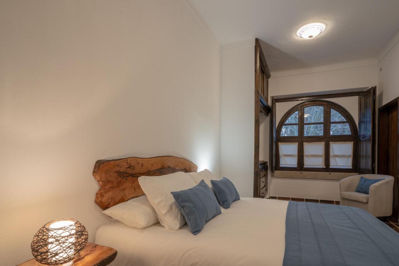 Bed and Breakfast Escola Do Fado Vila Fernando  Esterno foto