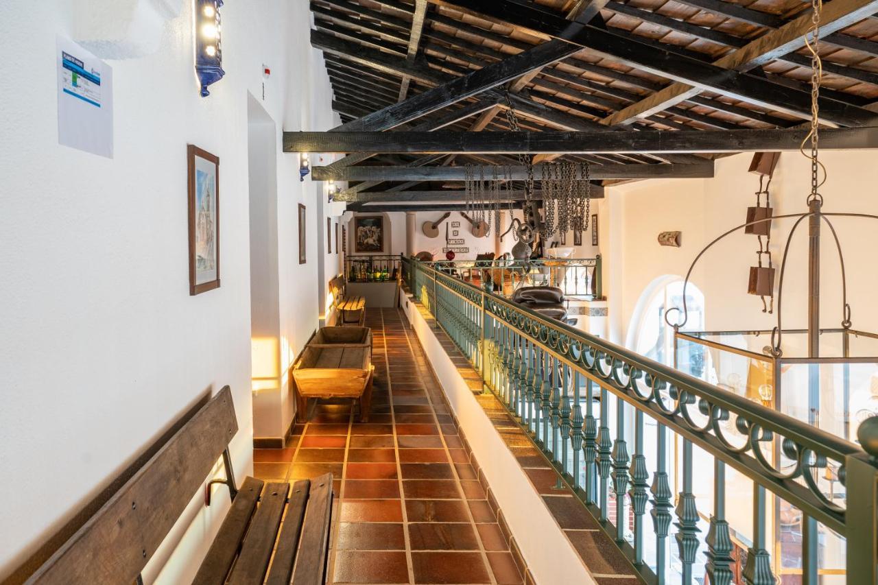 Bed and Breakfast Escola Do Fado Vila Fernando  Esterno foto